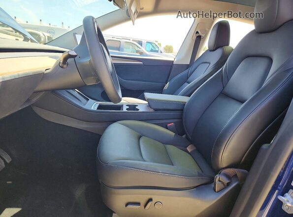 7SAYGDED7PF976566 2023 TESLA MODEL Blue წინა სალონის ხედი