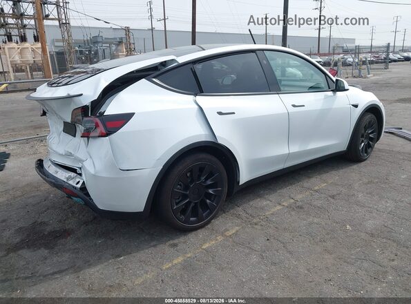 7SAYGDED7SF312941 2025 TESLA MODEL Y Белый Задняя правая четверть