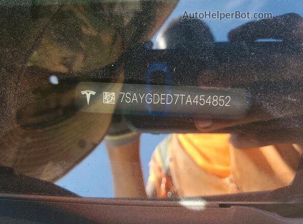 7SAYGDED7TA454852 2026 TESLA MODEL White Vista de la etiqueta del VIN