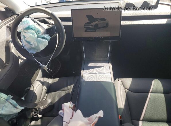 7SAYGDED7TA454852 2026 TESLA MODEL White Vista del salpicadero
