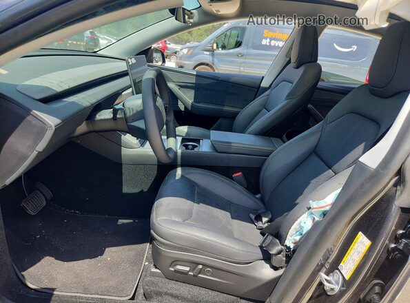 7SAYGDED7TA620268 2026 TESLA MODEL Gray Vista interior delantera