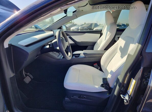 7SAYGDED7TF559054 2026 TESLA MODEL Charcoal წინა სალონის ხედი