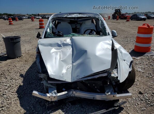 7SAYGDED8TA450728 2026 TESLA MODEL White Vista frontal