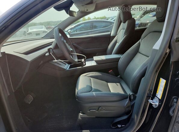 7SAYGDED8TF420809 2026 TESLA MODEL Black Widok wnętrza z przodu