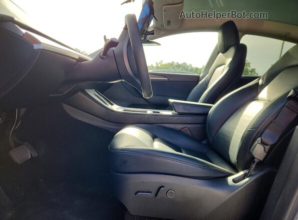 7SAYGDED9PF958361 2023 TESLA MODEL Gray Widok wnętrza z przodu