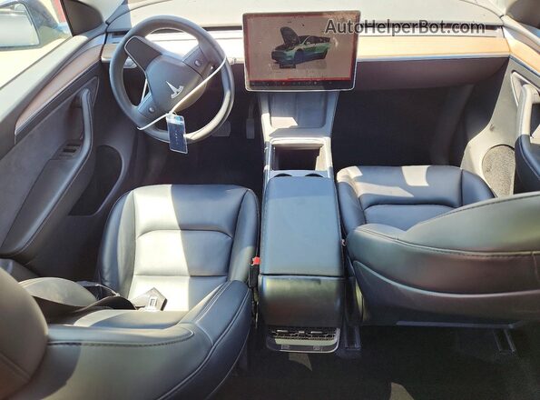 7SAYGDED9RF111519 2024 TESLA MODEL Charcoal Dashboard view