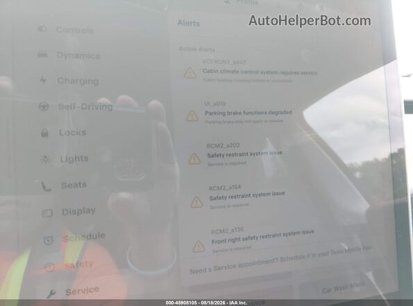 7SAYGDED9RF162888 2024 TESLA MODEL Y Blue Widok tylnych siedzeń