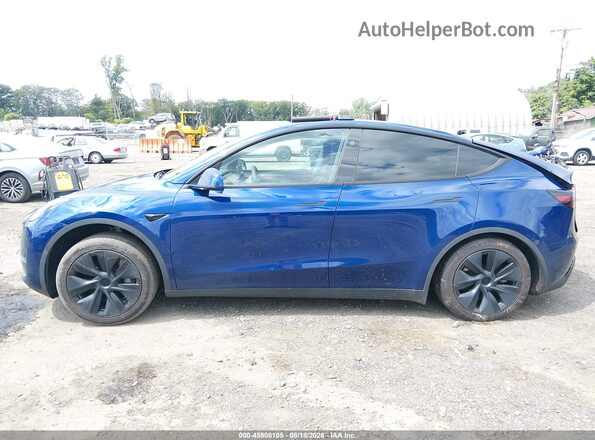 7SAYGDED9RF162888 2024 TESLA MODEL Y Blue Widok wnętrza 360 stopni