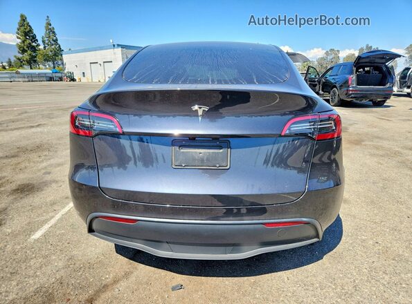 7SAYGDED9SF250524 2025 TESLA MODEL Серый Вид сзади