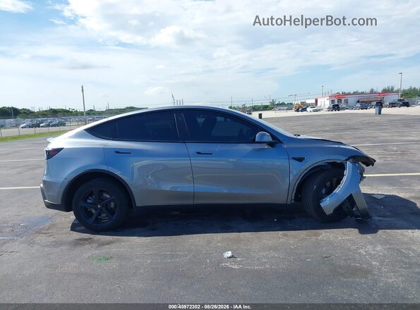 7SAYGDED9TA652249 2026 TESLA MODEL Y Серый Вид щитка приборов