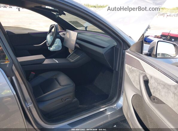 7SAYGDED9TA652249 2026 TESLA MODEL Y Серый Вид салона спереди