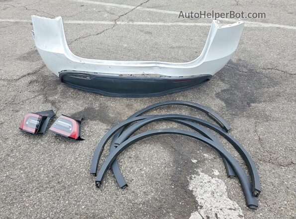 7SAYGDEDXPF941424 2023 TESLA MODEL White Widok naklejki z numerem VIN