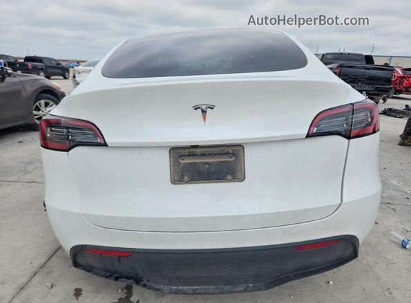 7SAYGDEDXRA303951 2024 TESLA MODEL Белый Вид сзади
