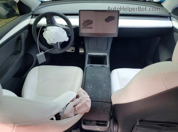 7SAYGDEDXRF052612 2024 TESLA MODEL Угольный Вид панели приборов
