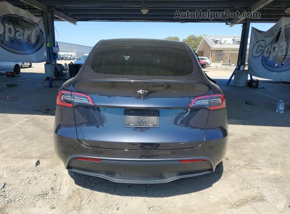 7SAYGDEDXRF057938 2024 TESLA MODEL Серый Вид сзади