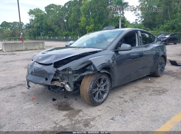 7SAYGDEDXSF260513 2025 TESLA MODEL Y Gray Передня ліва чверть