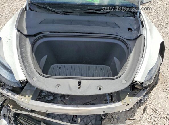 7SAYGDEDXSF267929 2025 TESLA MODEL White Вид задньої частини салону
