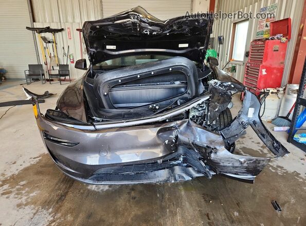 7SAYGDEDXTA470429 2026 TESLA MODEL Gray Front view