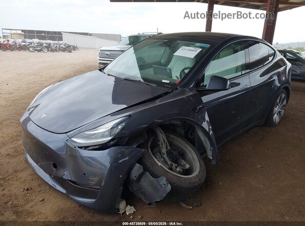 7SAYGDEE0NF420847 2022 TESLA MODEL Y Серый Вид спереди