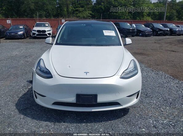7SAYGDEE0PA041282 2023 TESLA MODEL Y White Вид щитка приладів