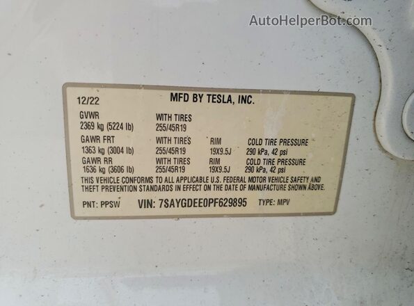 7SAYGDEE0PF629895 2023 TESLA MODEL Белый Вид наклейки с VIN-кодом