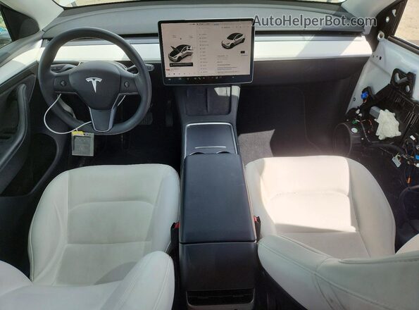 7SAYGDEE0PF839980 2023 TESLA MODEL White Առջևի վահանակի տեսք