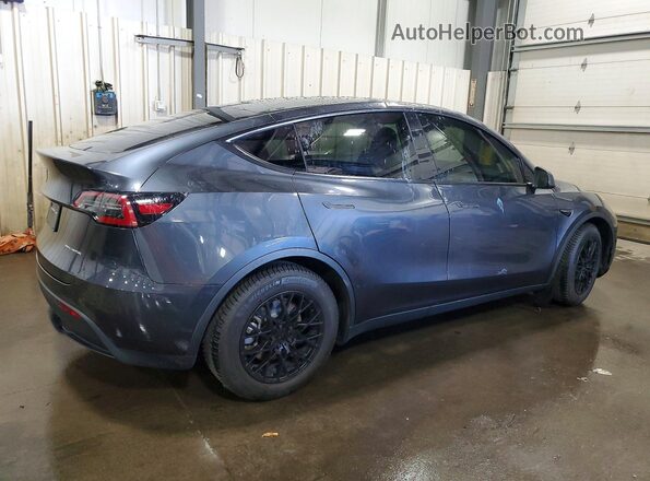 7SAYGDEE0RA241498 2024 TESLA MODEL Gray Tył prawy