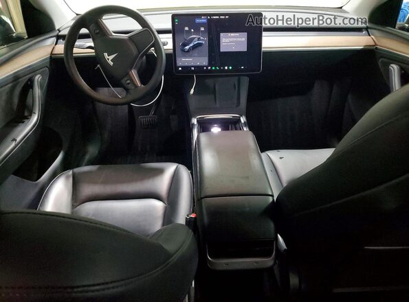 7SAYGDEE0RA241498 2024 TESLA MODEL Gray Widok deski rozdzielczej