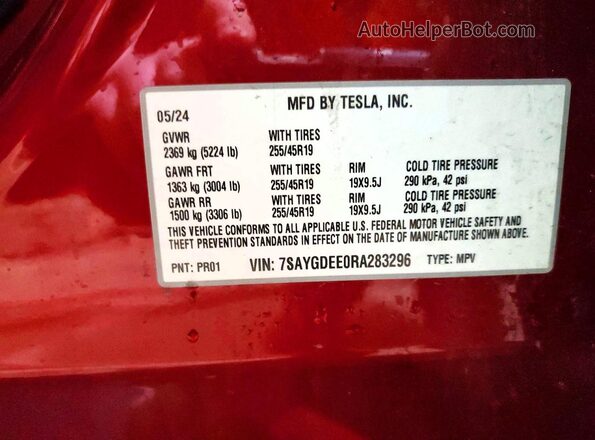 7SAYGDEE0RA283296 2024 TESLA MODEL Red VIN კოდის სტიკერის ხედი