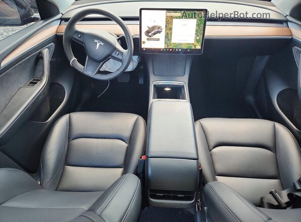 7SAYGDEE0SF298910 2025 TESLA MODEL Gray Առջևի վահանակի տեսք