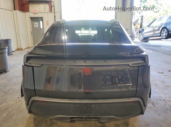 7SAYGDEE0TF431716 2026 TESLA MODEL Gray Rear view