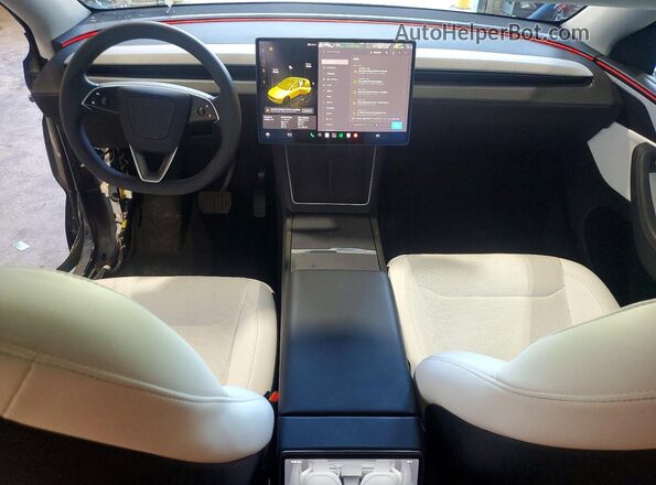 7SAYGDEE0TF431716 2026 TESLA MODEL Gray Dashboard view