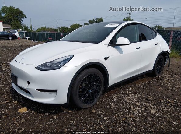 7SAYGDEE1NF332650 2022 TESLA MODEL Y White Front left