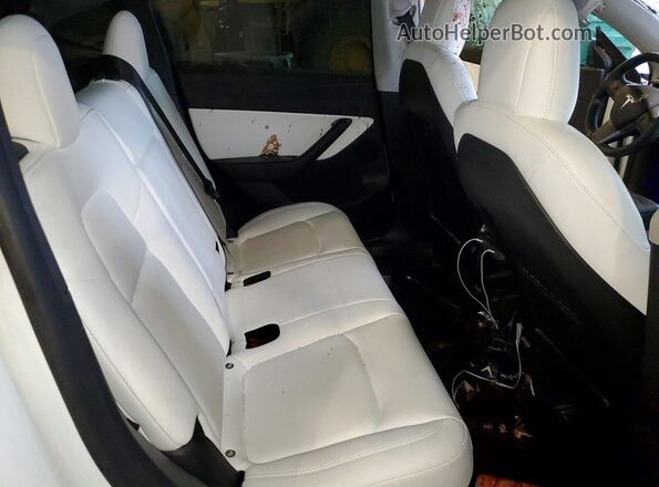 7SAYGDEE1NF354647 2022 TESLA MODEL White Вид задніх сидінь
