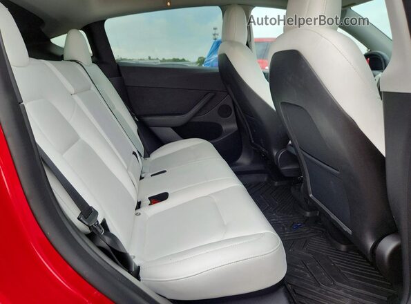 7SAYGDEE1NF538633 2022 TESLA MODEL Красный 