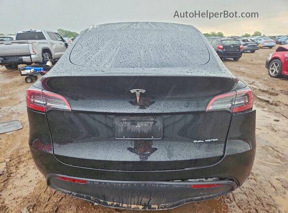 7SAYGDEE1PA054364 2023 TESLA MODEL Black Вид ззаду