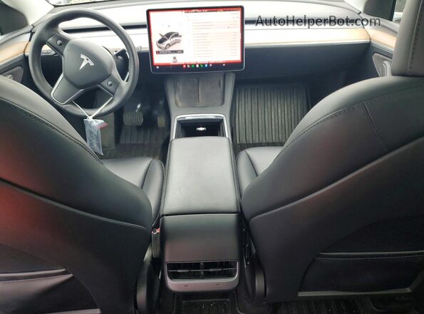 7SAYGDEE1PA114157 2023 TESLA MODEL Белый Вид панели приборов