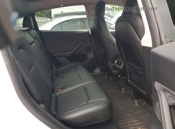 7SAYGDEE1PA114157 2023 TESLA MODEL Белый Вид задних сидений