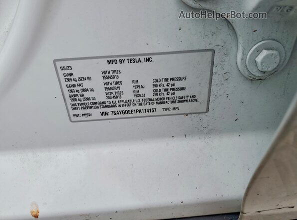 7SAYGDEE1PA114157 2023 TESLA MODEL Белый Вид подкапотного пространства