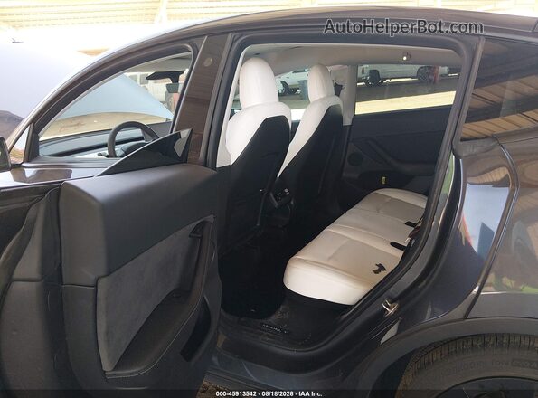 7SAYGDEE1PF644762 2023 TESLA MODEL Y Gray Widok naklejki z numerem VIN