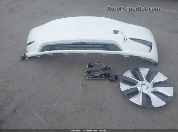 7SAYGDEE1PF962865 2023 TESLA MODEL Y White Սարքավորումների վահանակի տեսք