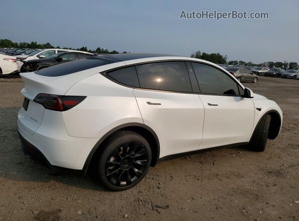 7SAYGDEE1RA280567 2024 TESLA MODEL Белый Задняя правая четверть