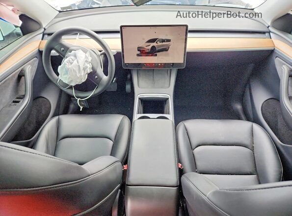 7SAYGDEE1RA280567 2024 TESLA MODEL Белый Вид панели приборов