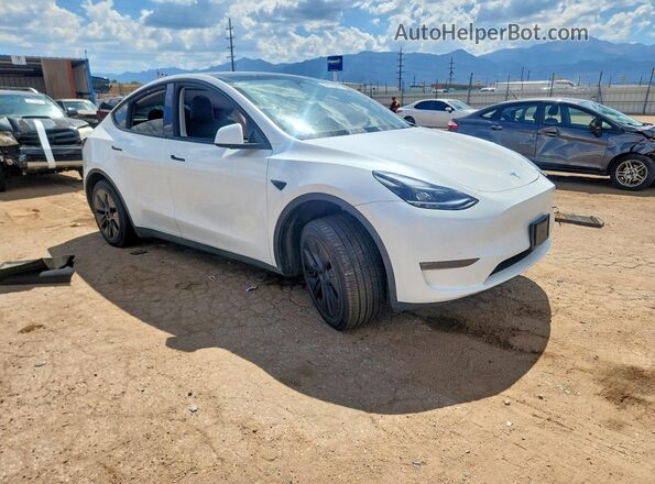 7SAYGDEE1RA312790 2024 TESLA MODEL Белый Передняя правая четверть
