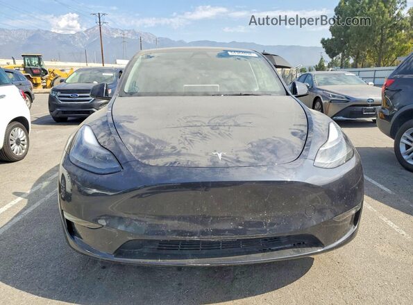 7SAYGDEE1SF281758 2025 TESLA MODEL Gray Front view