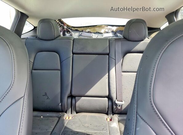 7SAYGDEE1SF281758 2025 TESLA MODEL Gray Rear seats view