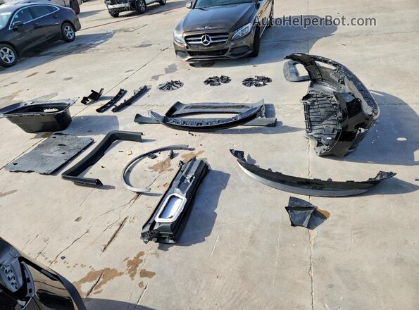 7SAYGDEE1TA589737 2026 TESLA MODEL Black Շարժիչի բաժամունքի տեսք