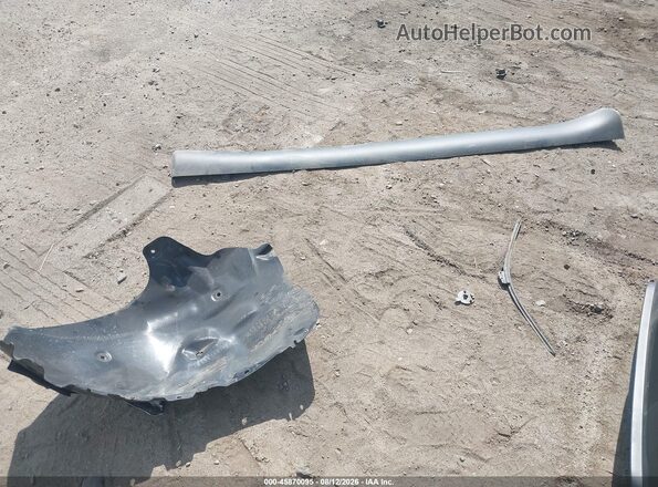 7SAYGDEE1TF650538 2026 TESLA MODEL Y Gray Vista del salpicadero