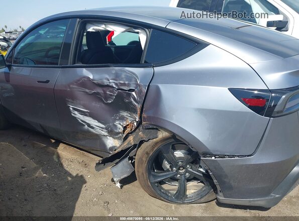 7SAYGDEE1TF650538 2026 TESLA MODEL Y Gray Vista frontal