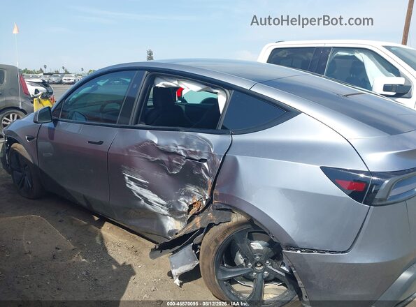 7SAYGDEE1TF650538 2026 TESLA MODEL Y Gray Vista interior de 360 grados